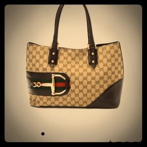 Gucci "Hasler" collection...purse and wallet